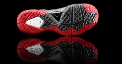 11-360_NSW_Lebron_Details_ 022