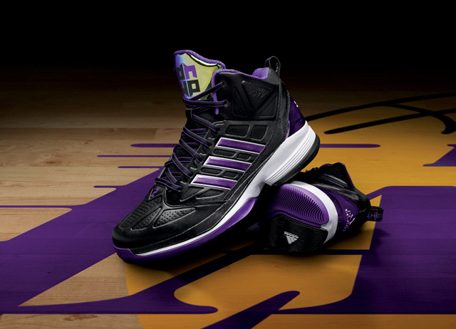 Adidas D Howard Light