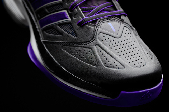 Adidas D Howard Light