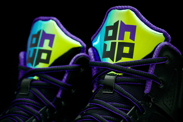 Adidas D Howard Light