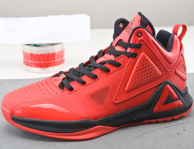 peak-tp1-tony-parker-6