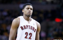 Rudy Gay transféré à Sacramento dans un échange à 7 joueurs