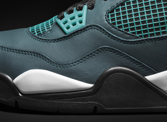 teal-jordan-4-2015-4