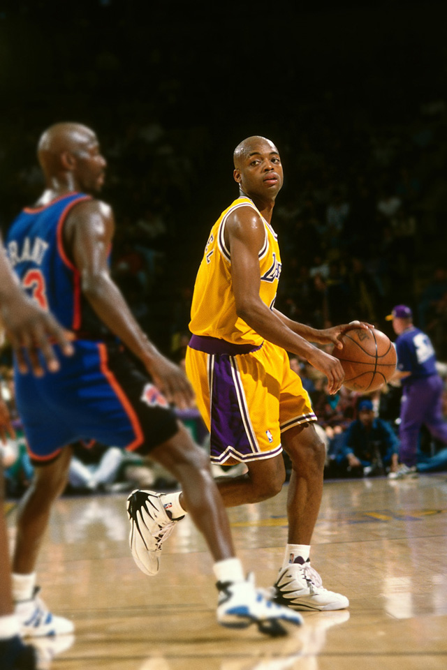 New York Knicks v Los Angeles Lakers