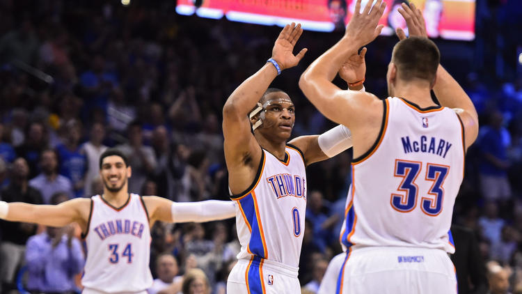 Enes Kanter détruit les Lakers