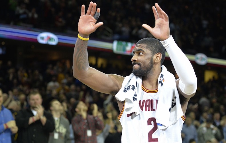 Kyrie Irving minimise sa blessure au pied