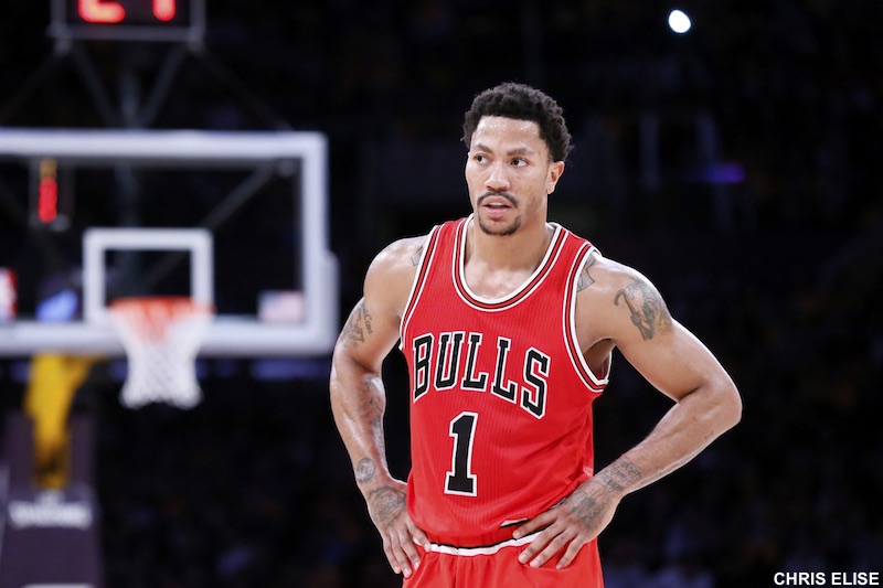 Derrick Rose tombe le masque