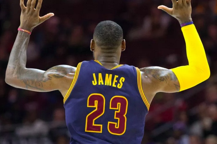 L'essentiel de la nuit en NBA : LeBron James punit les Sixers