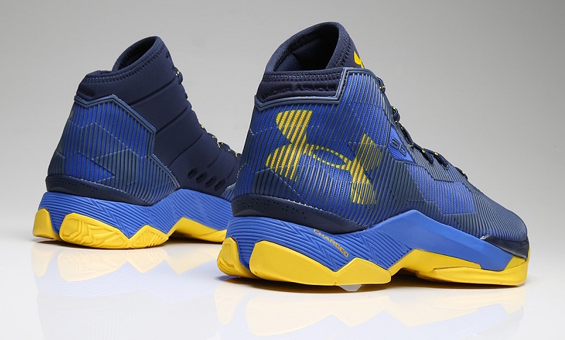 curry2-5-arriere