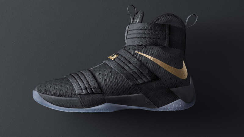 Playoffs_Lebron_Soldier10_Blk_6_hd_1600