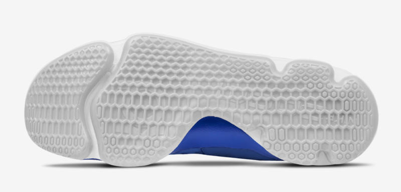 kevin-durant-warriors-sneakers-01_o9ypws