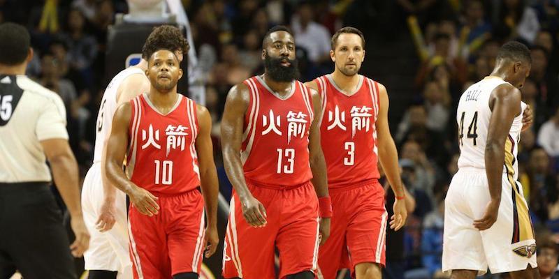 24 pts pour Eric Gordon, bien servi par James Harden (15 passes) en fin de match