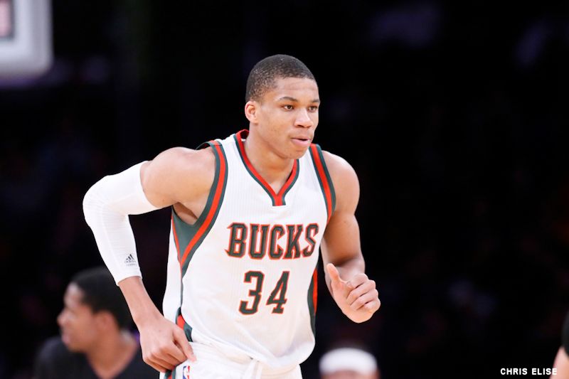 150227_lakers_v_bucks_123