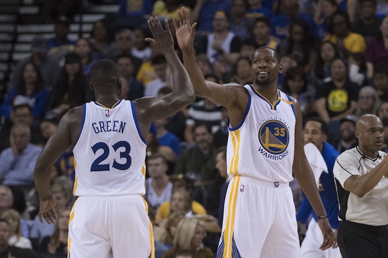 Auteur d'un match presque parfait à 23 pts, 10 rbds et 7 pds à 10 sur 13 aux tirs, Durant a répondu sur le terrain aux sifflets du public de Boston