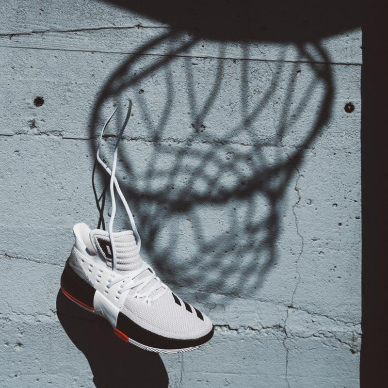 adidas-lillard-3-blanche-2