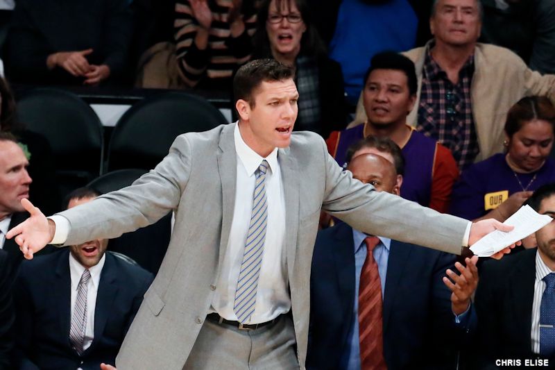 161127_lakers_v_hawks_064