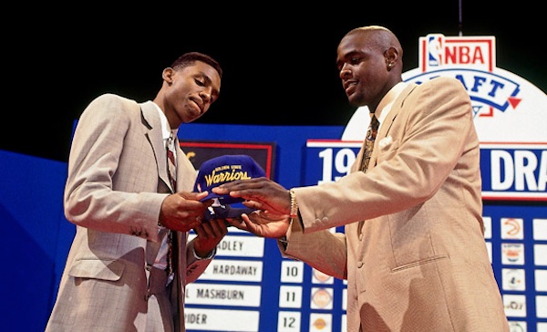 Le 30 juin 1993, le premier choix de la Draft, Chris Webber, est échangé contre Penny Hardaway