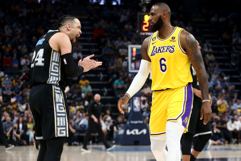 Dillon Brooks et LeBron James