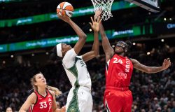 Dominique Malonga se montre dans l’explosion des Aces par le Storm