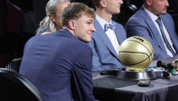 https://www.basketusa.com/app/uploads/2025/06/USATSI_26532497-570x325.jpg