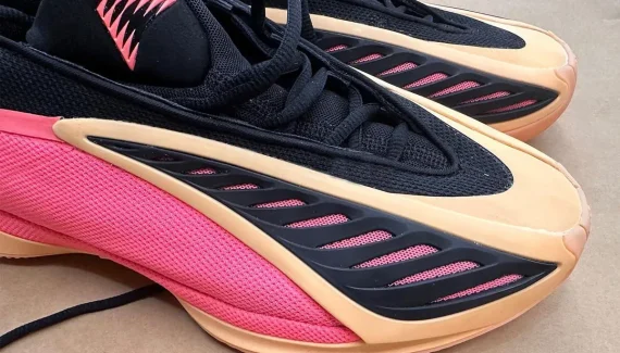 Une date de sortie officielle pour la adidas A.E. 2 !