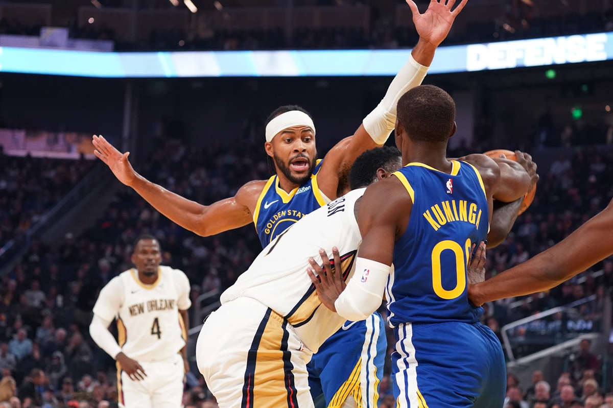 Moses Moody et Jonathan Kuminga (Warriors) contre les Pelicans