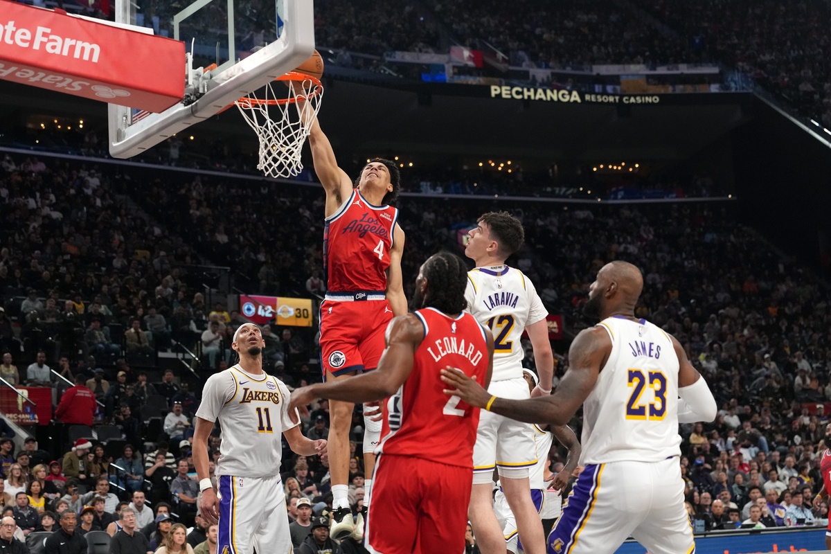 Les Clippers face aux Lakers
