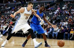Les Mavericks atomisés par Denver