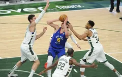Pour Giannis Antetokounmpo, les prises à deux sur les stars sont moins efficaces