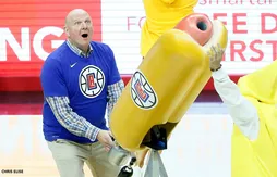 Steve Ballmer amusé par le comportement des fans des Lakers