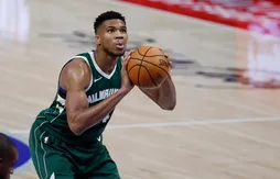 L’extrême lenteur de Giannis Antetokounmpo aux lancers-francs commence à agacer
