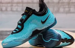La LeBron 24 est la chaussure la plus légère de la gamme de LeBron James