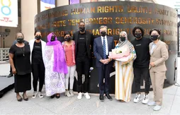 À Toronto, Masai Ujiri présente une œuvre en hommage à Nelson Mandela
