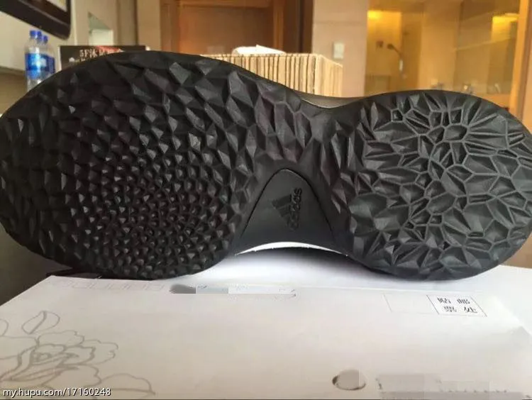 adidas-JHarden-1-3