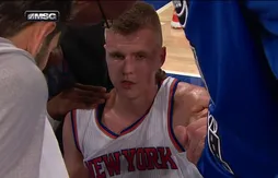 Kristaps Porzingis : un dunk énorme et… une blessure étrange