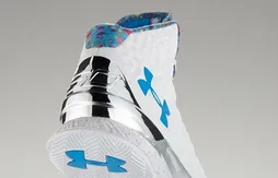 Under Armour décide de commercialiser la Curry 1 “Splash Party”