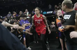 Un retour à Phoenix victorieux, et émouvant, pour Brittney Griner