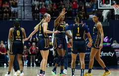 Après une première mi-temps ratée, Kelsey Mitchell prend feu pour éteindre le Sun