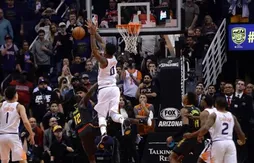 Devin Booker et Marquese Chriss renversent les Hawks en deux minutes !