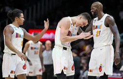 Tyler Herro compense sa maladresse par son premier triple-double