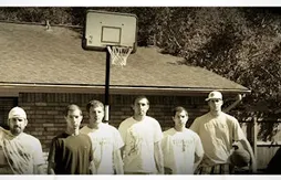 Buzz du jour : six étudiants filment le shoot le plus lointain de tous les temps