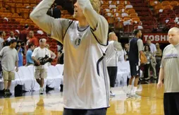 Le doigt de Nowitzki, sujet de toutes les préoccupations