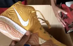 Kyrie Irving donne un aperçu des Kyrie 4 “Cereal Pack”