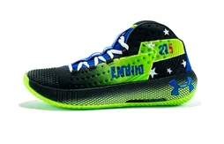 Under Armour et Joel Embiid misent sur un jeu de piste dans les rues de Philadelphie