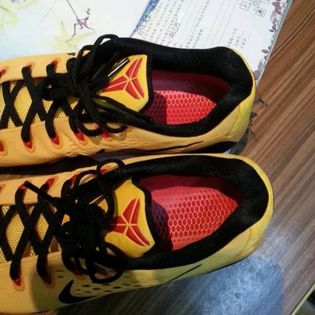 1390423589_nikekobeixembrucelee03