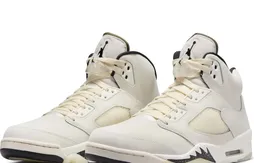 La Air Jordan 5 « Sail » dans le rétro
