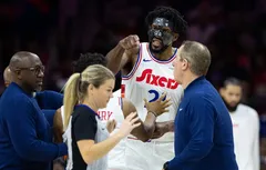 Joel Embiid expulsé après une séquence totalement chaotique…