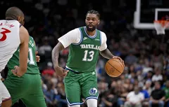 Les Mavericks prolongent Naji Marshall