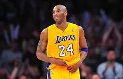 Le premier numéro 24 de Kobe Bryant vendu près de 900 000 dollars