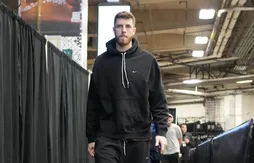 Touché à la main, Isaiah Hartenstein sera absent cinq ou six semaines…